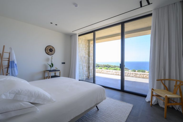 Liades-Luxury-Villa-Bedroom-1