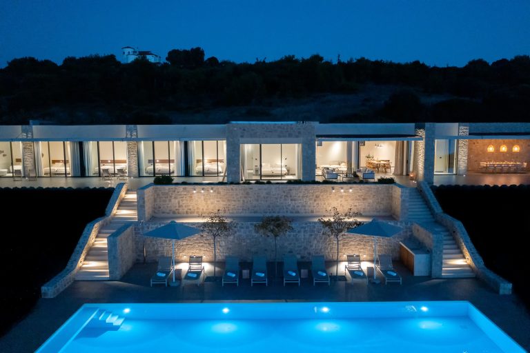 Liades-Luxury-Villa-Pool-2